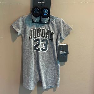 Jordan 2pc set